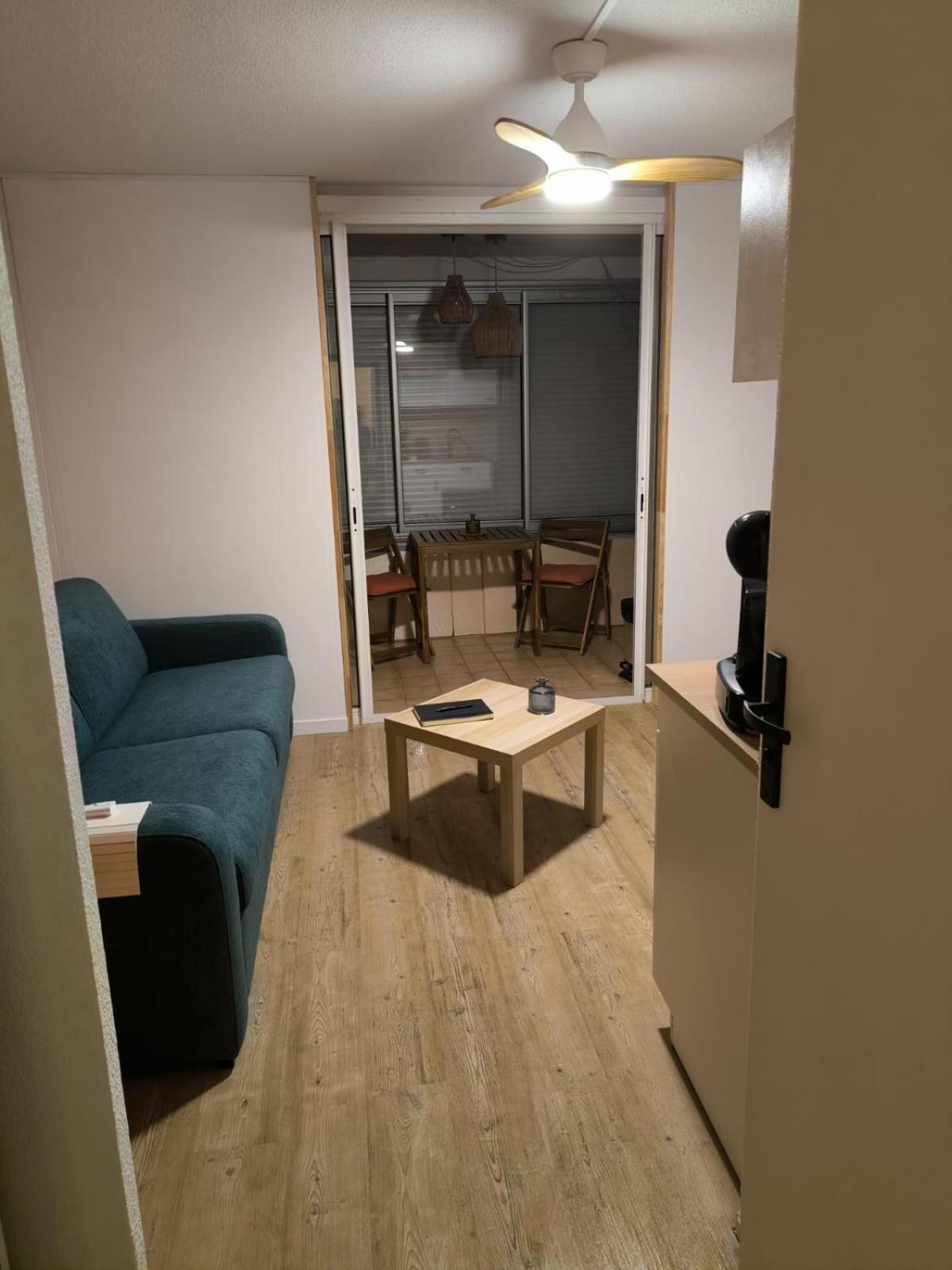 Le Petit Barcares Apartment Le Barcares Bagian luar foto
