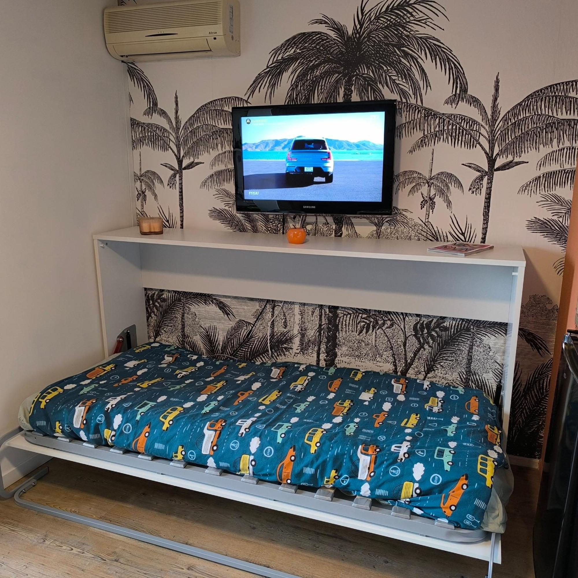 Le Petit Barcares Apartment Le Barcares Bagian luar foto